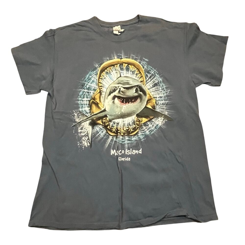 Maco Island Florida Shark Graphic T-Shirt Mens L Blue Heavy Cotton Tee